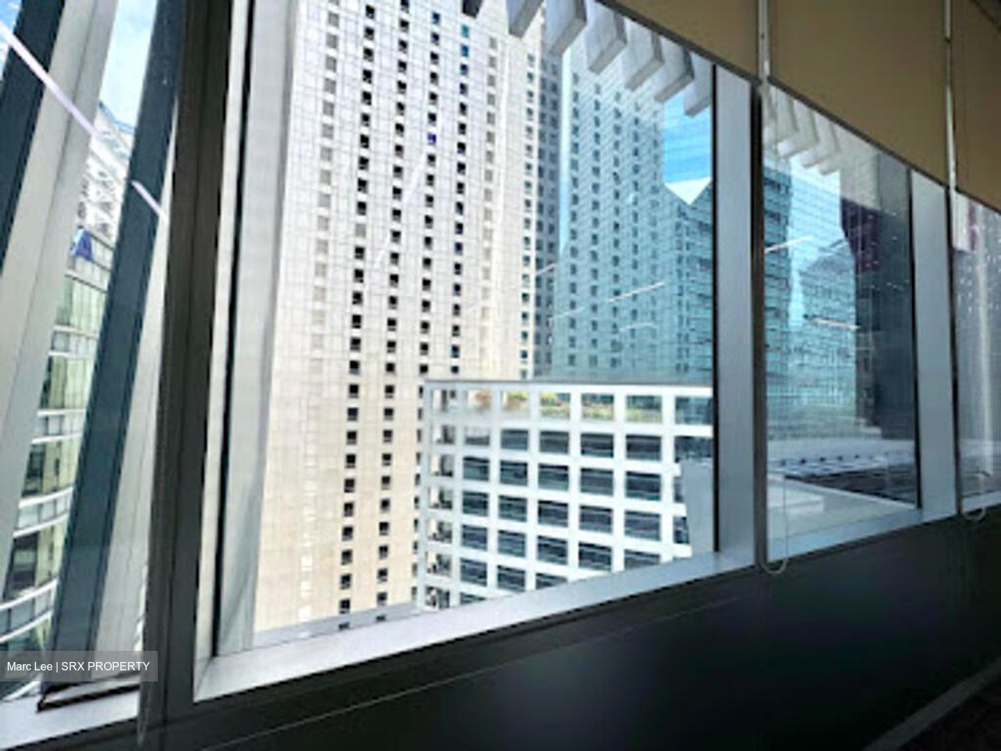 Robinson Square (D1), Office #454043041
